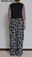 Load image into Gallery viewer, JUMPSUIT_FLORAL 01 / ASS_B
