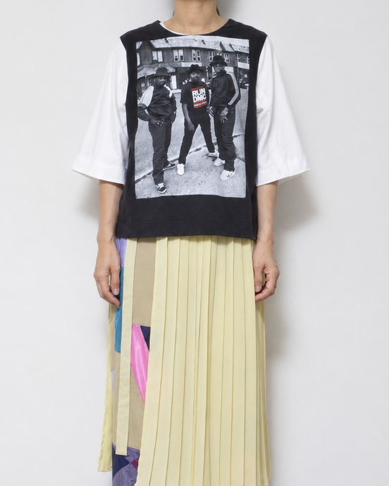 YEAH RIGHT!! / here OFFICIAL SITE – here/YEAH RIGHT!!