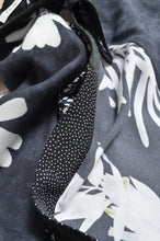 Load image into Gallery viewer, ROBE TRENCH COAT_FLORAL (02/here)_A
