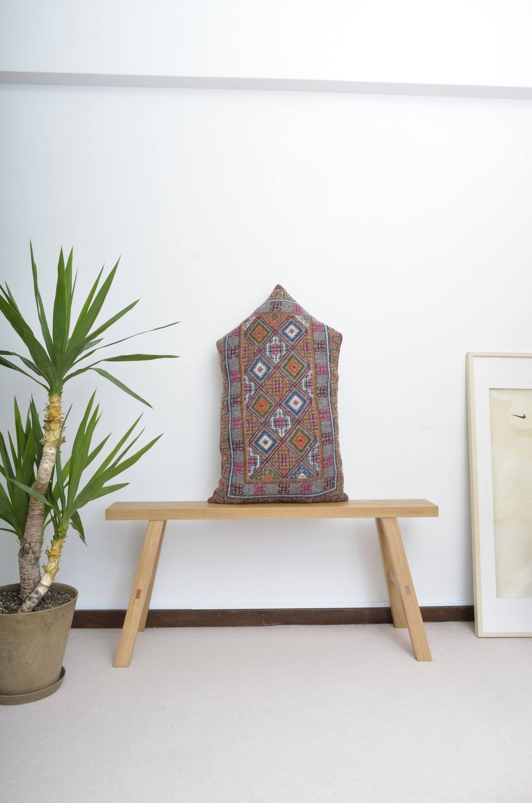 RUG CUSHION (OMAMORI) / B