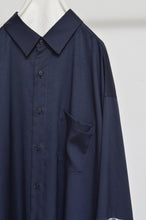 画像をギャラリービューアに読み込む, SILKY TWILL SHIRTS(PRINT) NAVY/02

