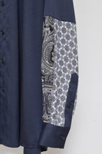 画像をギャラリービューアに読み込む, SILKY TWILL SHIRTS(PRINT) NAVY/02
