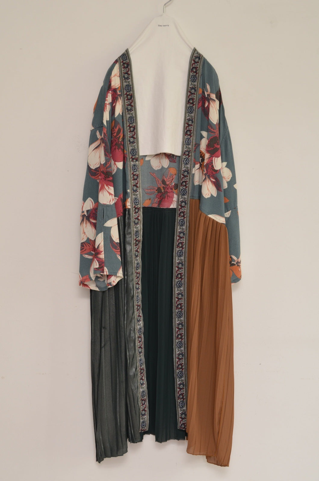 ALOHA SH ROBE_01