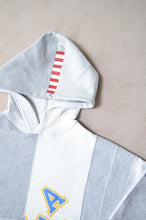 Load image into Gallery viewer, SWITCHING HOODIE
