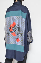 画像をギャラリービューアに読み込む, SILKY TWILL SHIRTS(PRINT) NAVY/02
