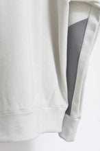 Load image into Gallery viewer, CUT AND CONNECTED BACKPILE HOODIE / GRAY
