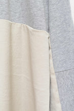 Load image into Gallery viewer, SWITCHING TEE OP_GRAY*BEIGE / B
