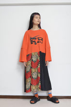 Load image into Gallery viewer, PLATED TEE OP (EMBROIDERY) 00 / A

