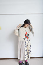 Load image into Gallery viewer, △ SHAWL (tsutae SPECIAL) / A
