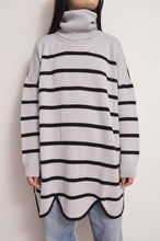 Load image into Gallery viewer, RIPPLE WAVE HEM KNIT P/O w/NECK PARTS_BORDER
