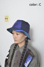 Load image into Gallery viewer, CUT AND CONNECTED TENCEL BUCKET HAT/NAV
