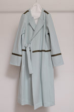 画像をギャラリービューアに読み込む, WOOL NO-COLLAR ROBE/SAGE
