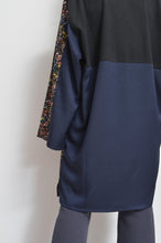 Load image into Gallery viewer, SWITCHING FLORAL OP_ASS*NAVY / E
