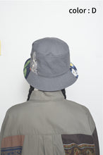 Load image into Gallery viewer, CUT AND CONNECTED TWILL BUCKET HAT
