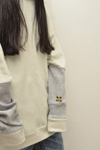 Load image into Gallery viewer, PRINT HOODY(GRY/CAT)_02
