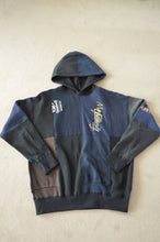 Load image into Gallery viewer, SWITCHING HOODIE
