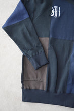 Load image into Gallery viewer, SWITCHING HOODIE
