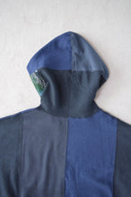 Load image into Gallery viewer, SWITCHING HOODIE
