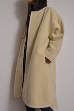 画像をギャラリービューアに読み込む, WOOL MOSSA FLAPS COAT/YELLOW_02
