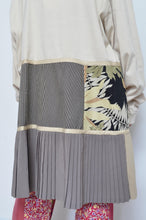画像をギャラリービューアに読み込む, TIERED L/S T OP 01 / BEIGE_B

