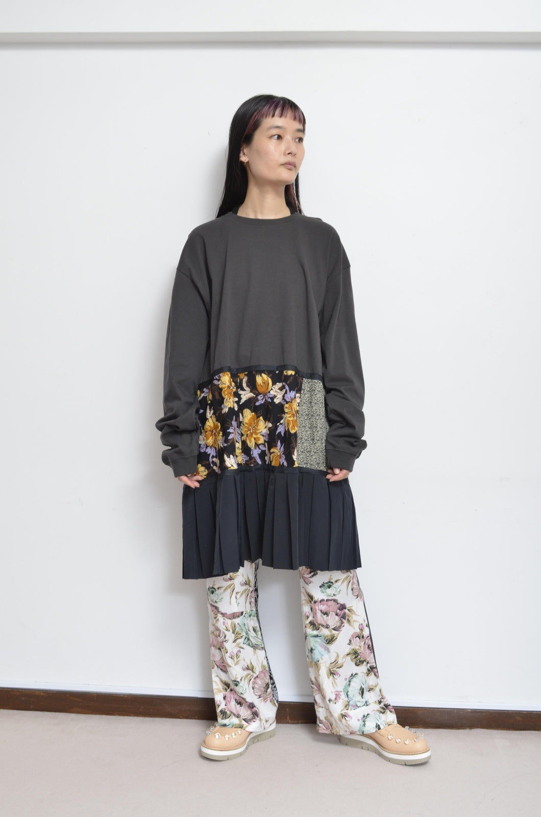 TIERED L/ST OP 01 / CHARCOAL_B