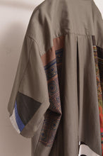 Load image into Gallery viewer, CUT AND CONNECTED C/C/LS/S SH / KHAKI_001
