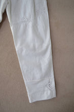 Load image into Gallery viewer, TABLE CLOTH TAREPERD PT/O WHT

