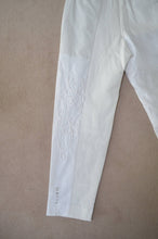 Load image into Gallery viewer, TABLE CLOTH TAREPERD PT/O WHT
