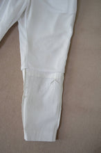 Load image into Gallery viewer, TABLE CLOTH TAREPERD PT/O WHT
