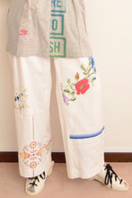Load image into Gallery viewer, TABLE CLOTH WIDE TUCK PT/COL
